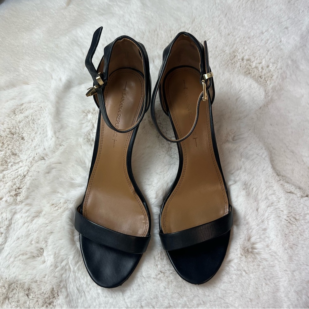 Banana Republic Emalee strappy heeled sandals